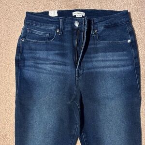 💙 NWT Good American Good Waist Skinny Jeans